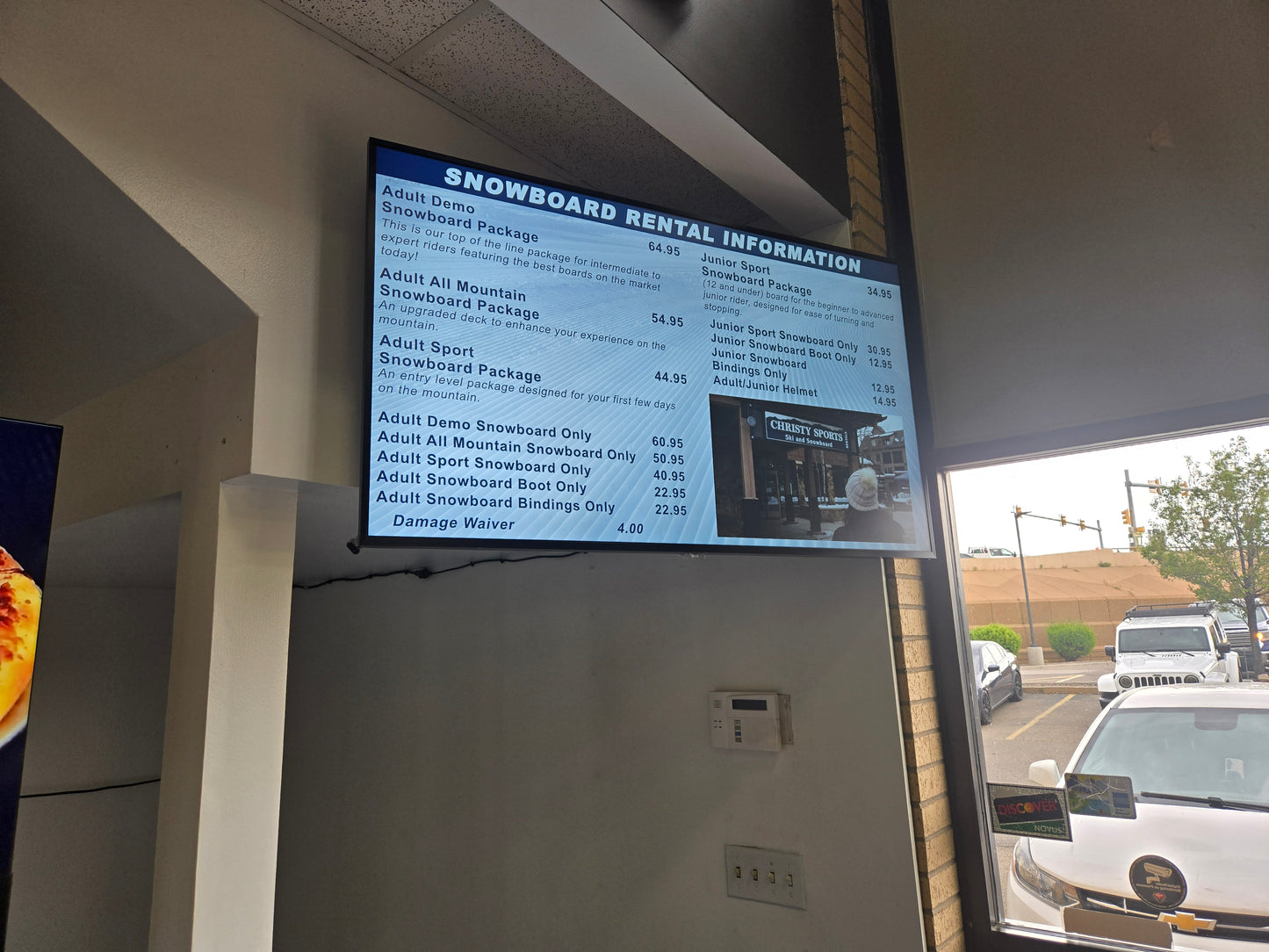 Floor Model LG 55" UH5J-H Digital Signage Screen