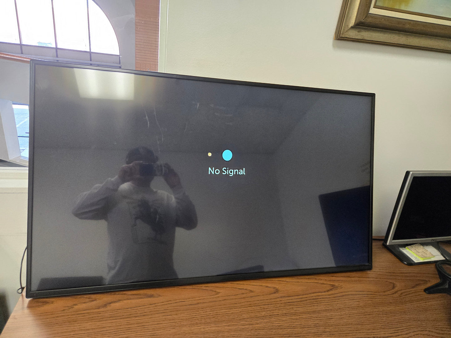 Floor Model LG 49" Digital Signage Screen